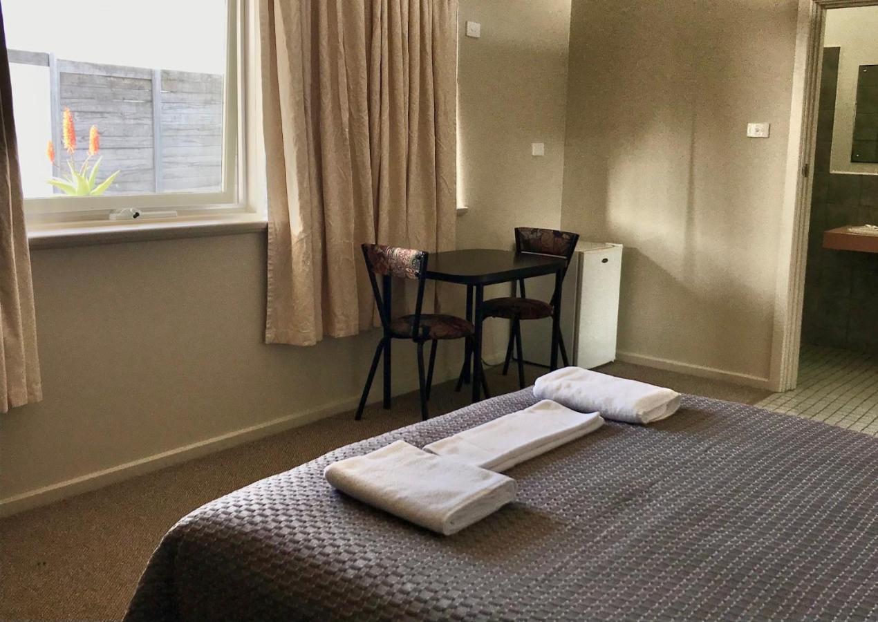 Highway One Motel Ceduna Ngoại thất bức ảnh